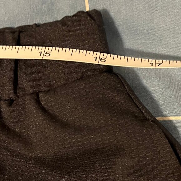 Uniqlo heatech midi skirt, black size XL - Picture 6 of 8